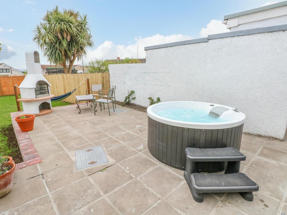 54 Pencoed Road Vila Burry Port Exterior foto